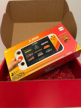 ATARI - Gamestation Go, NEW!